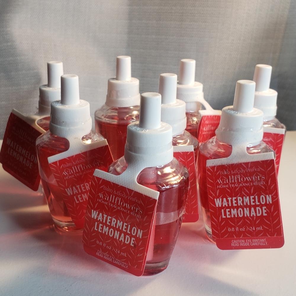 BBW WATERMELON LEMONADE WALLFLOWER REFILLS  X8